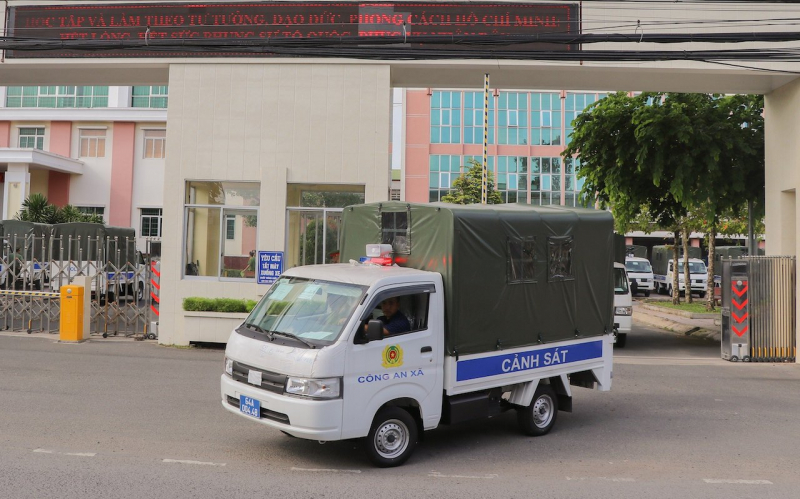 z4573763451572_0c2ce81f4c1730733ab74bf37334d219.jpg -0