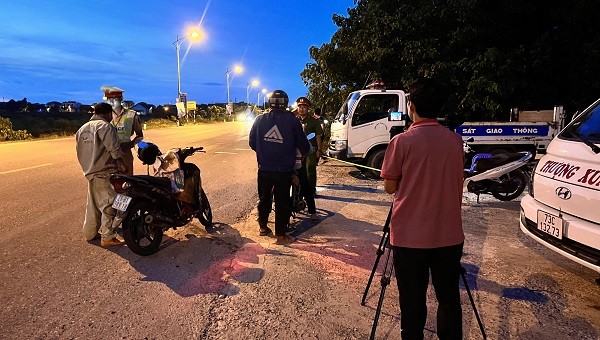 Vi phạm nồng độ cồn một hiệu trưởng bị phạt kịch khung -0