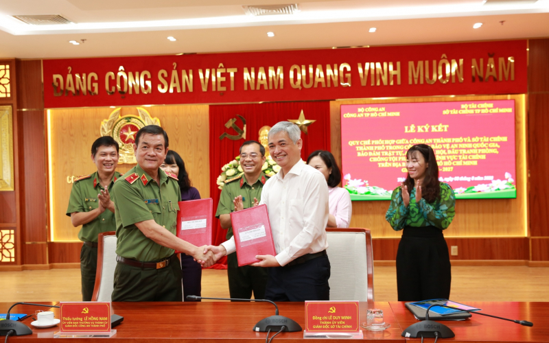 Phối hợp đấu tranh phòng chống tội phạm thuộc lĩnh vực tài chính  -0