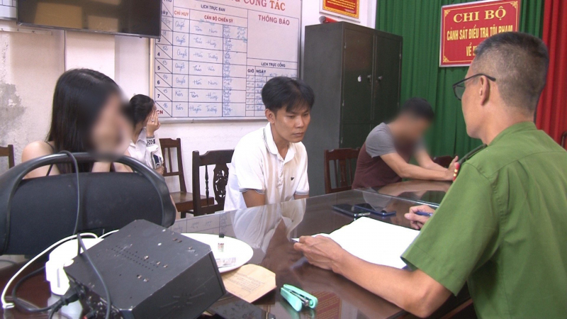 Khắc phục kẽ hở quản lý, ngăn chặn tội phạm -0