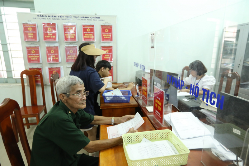 Hệ thống thông tin giải quyết thủ tục hành chính của VNPT đạt giải tại Information Technology Awards -0