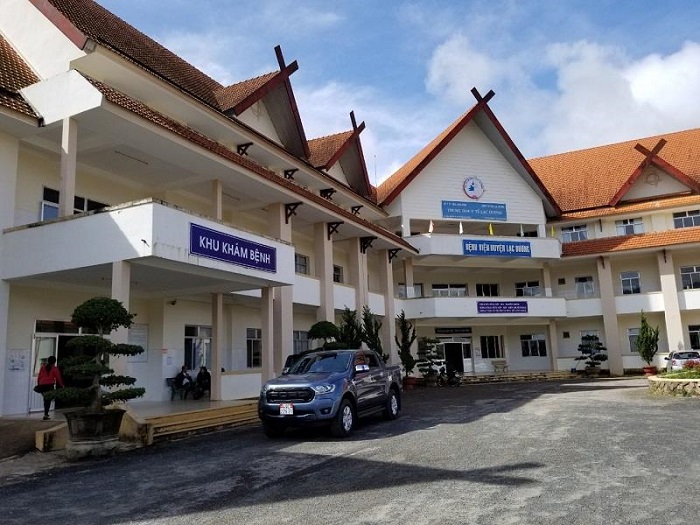 Sau bữa tiệc, trên 100 người nhập viện nghi bị ngộ độc thực phẩm -0