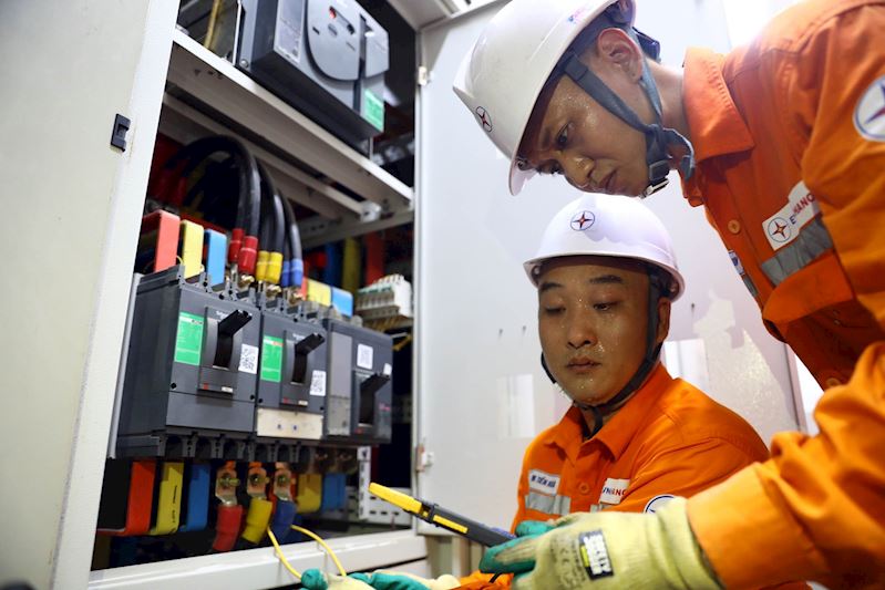 Trình Chính phủ sửa đổi cơ chế điều chỉnh mức giá bán lẻ điện bình quân trong tháng 8 -0