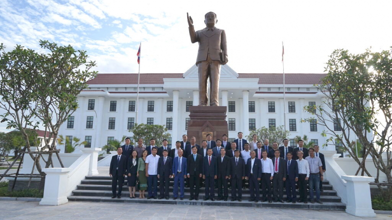 Thắt chặt tình đoàn kết giữa Bộ Công an hai nước Việt Nam - Lào -0