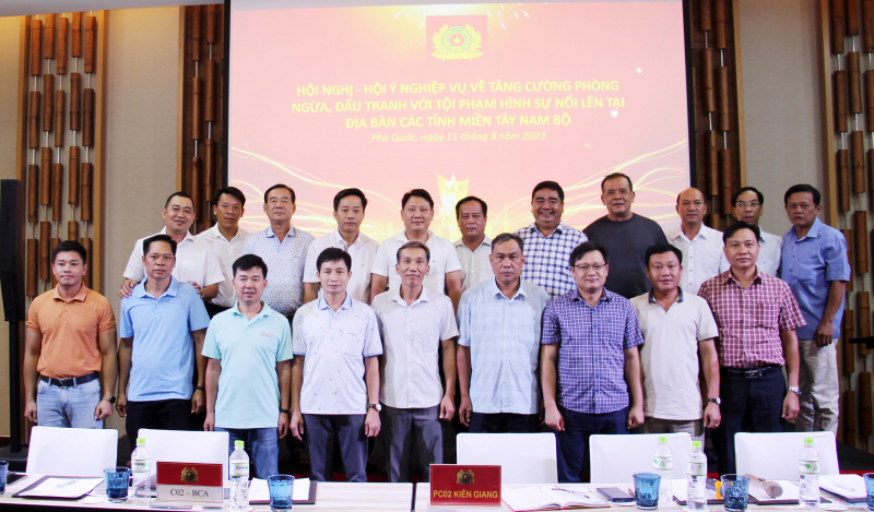 Cảnh sát hình sự khu vực Tây Nam Bộ hội ý nghiệp vụ tăng cường phòng ngừa, đấu tranh tội phạm -0