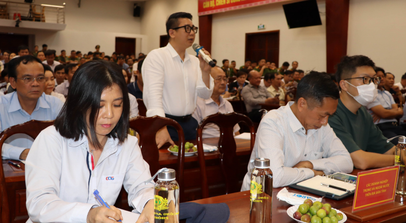 Doanh nghiệp nêu nhiều kiến nghị tại buổi đối thoại với Giám đốc Công an  Đồng Nai -0
