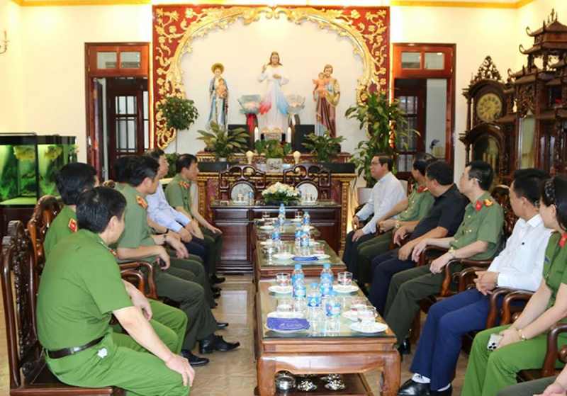 Đoàn kết xây dựng quê hương Nam Định giàu đẹp - văn minh -1