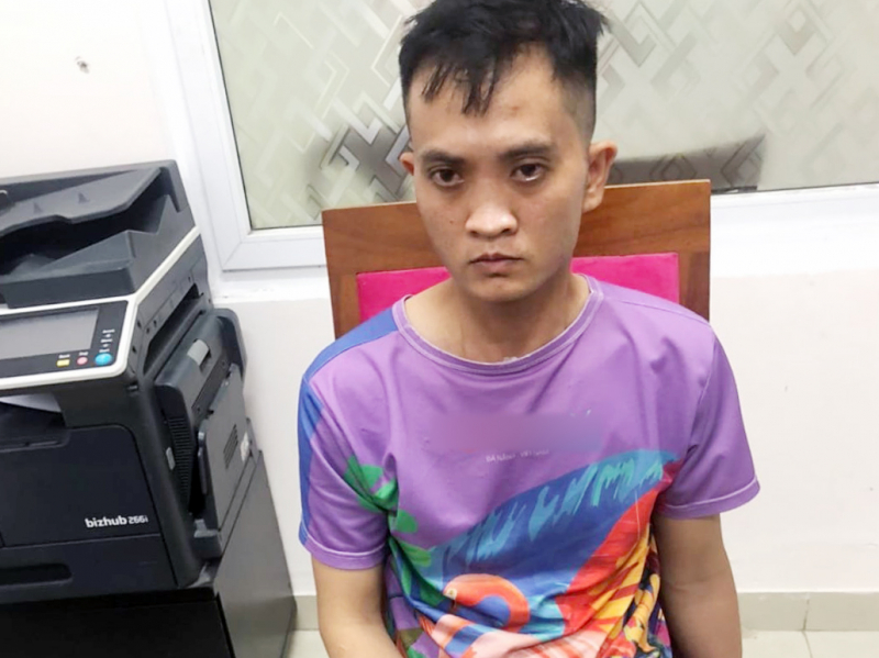 Cảnh báo du khách, người dân du khách cần bảo quản tài sản khi đi tắm biển Đà Nẵng -0