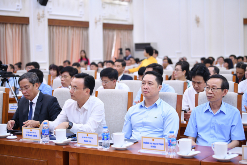 Tự chủ đại học không có nghĩa là 