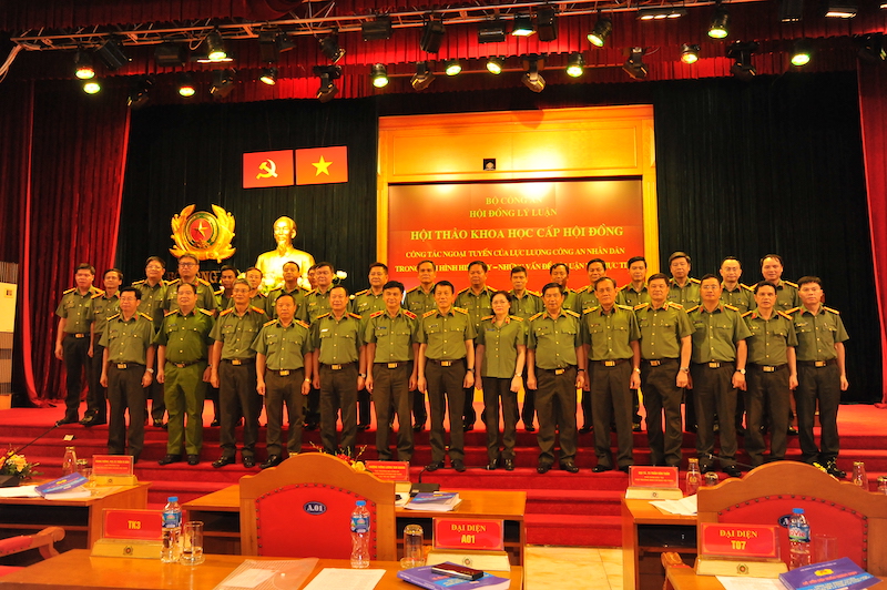  Đề xuất các giải pháp nâng cao hiệu quả công tác ngoại tuyến trong tình hình mới -0