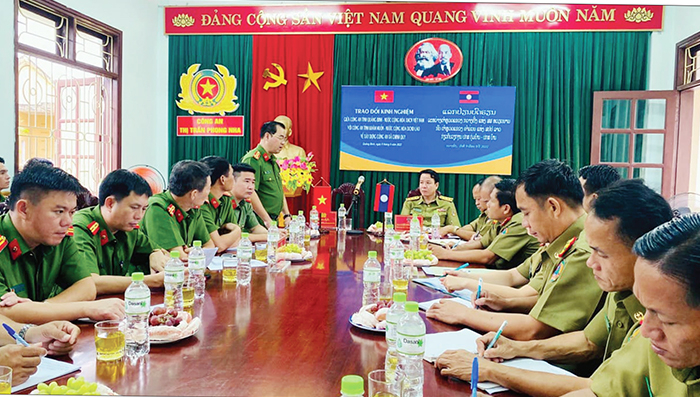 Trang 29 ĐB: Xứng danh đơn vị Anh hùng -0