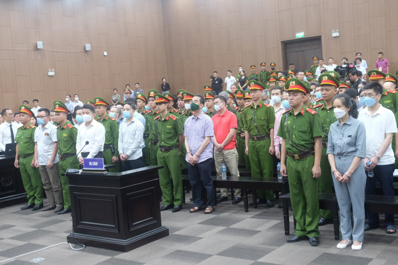 16 bị cáo kháng cáo xin giảm nhẹ hình phạt, 2 bị cáo kêu oan trong vụ án “chuyến bay giải cứu”  -0