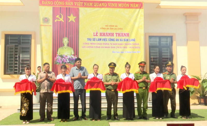 Khánh thành các trụ sở Công an xã tại Lai Châu -0