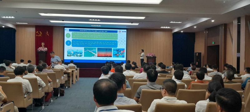 Thiếu điện còn tái diễn vào mùa nắng nóng các năm tới -0