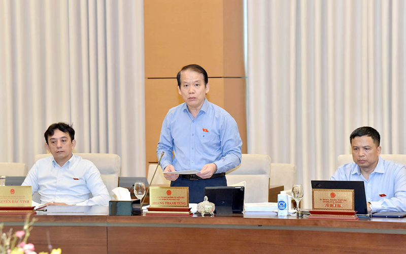 chu-nhiem-uy-ban-phap-luat-hoang-1692335589085.jpg -0