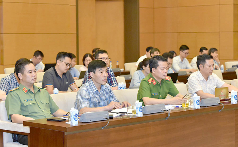 Chủ tịch Quốc hội: Cơ sở dữ liệu về dân cư của Bộ Công an có đầy đủ hết thông tin -0