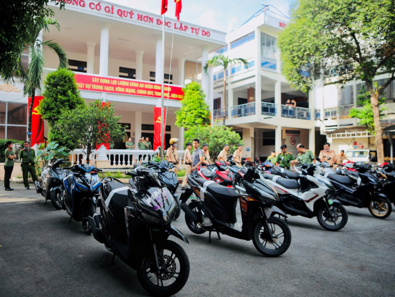 Thông tin chính thức về vụ 40 thanh thiếu niên tụ tập đua xe trên cầu Sài Gòn -0