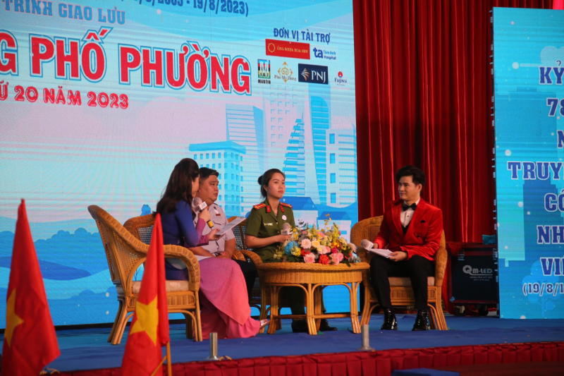 Nhân rộng các điển hình “gương sáng phố phường” ở TP Hồ Chí Minh -0