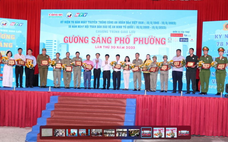 Nhân rộng các điển hình “gương sáng phố phường” ở TP Hồ Chí Minh -0