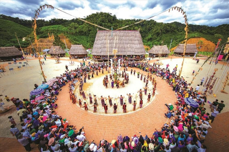 Nơi lưu giữ hồn văn hóa Cơ Tu - Báo Công an Nhân dân điện tử