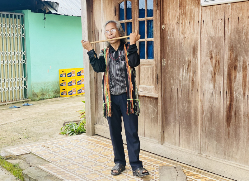 Nơi lưu giữ hồn văn hóa Cơ Tu -0