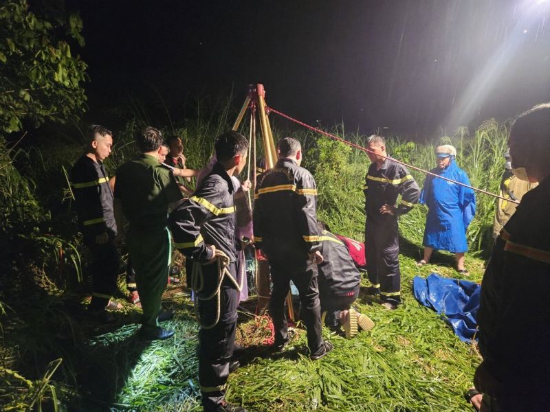 Điều tra vụ một người đàn ông rơi xuống giếng nước tử vong -0