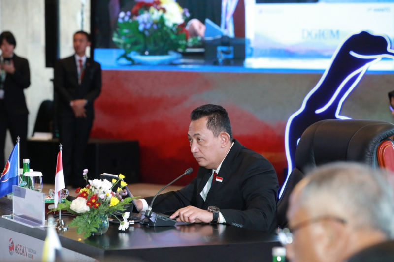 Tăng cường xây dựng lòng tin chính trị trong hợp tác an ninh và phòng, chống tội phạm xuyên quốc gia -0