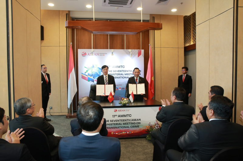 Tăng cường xây dựng lòng tin chính trị trong hợp tác an ninh và phòng, chống tội phạm xuyên quốc gia -0