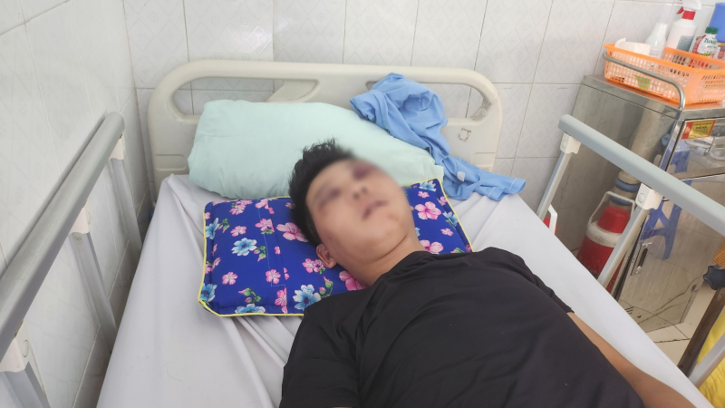 Công an điều tra vụ nam thanh niên bị đánh bất tỉnh giữa đường -0