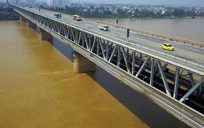 Cấm xe qua cầu Thăng Long trong 3 đêm