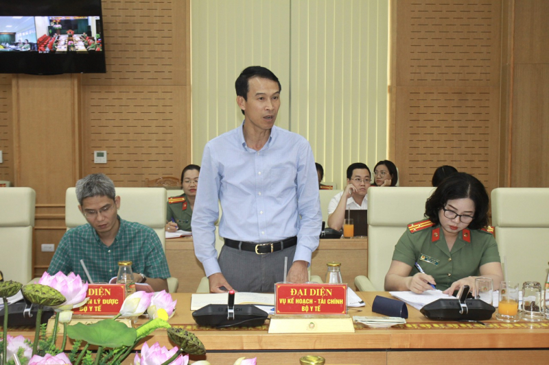 Bàn giải pháp tháo gỡ khó khăn, vướng mắc trong đấu thầu mua sắm thuốc, vật tư y tế cho bệnh viện hạng I Bộ Công an -0