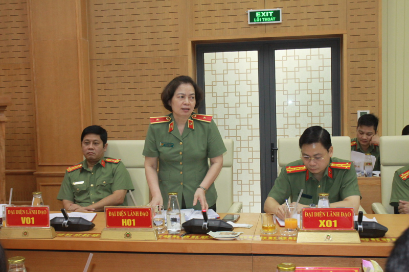 Bàn giải pháp tháo gỡ khó khăn, vướng mắc trong đấu thầu mua sắm thuốc, vật tư y tế cho bệnh viện hạng I Bộ Công an -0