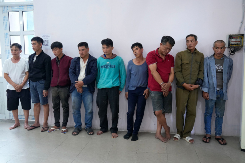 Phát hiện, bắt giữ 8 đối tượng trộm chó chuyên nghiệp -0