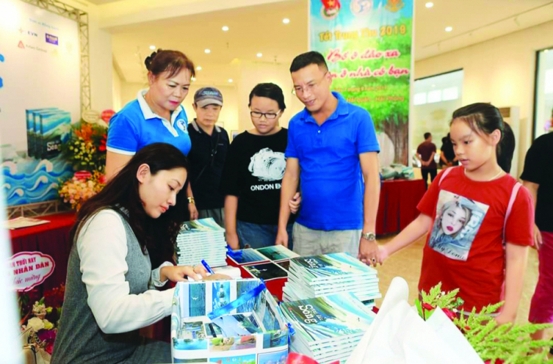 ảnh bài tác giả liên kết xuất bản.jpg -0