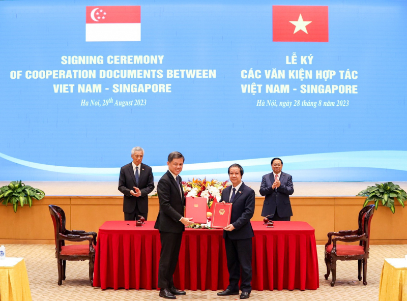 Việt Nam và Singapore ký kết 7 văn kiện hợp tác quan trọng -0