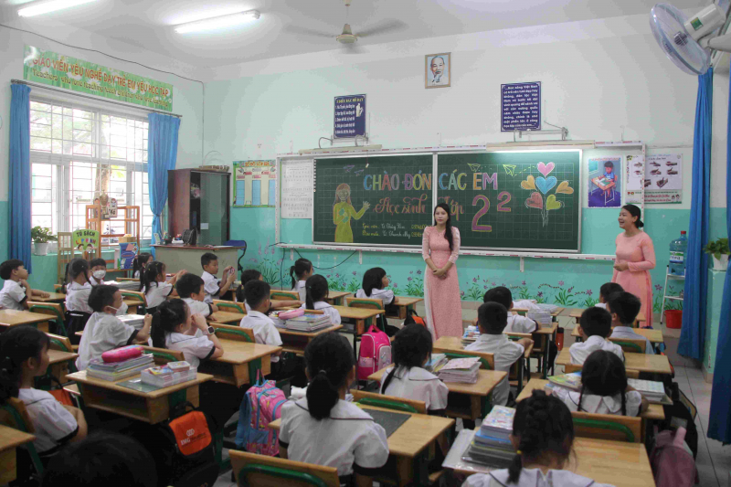 Trên 1,7 triệu học sinh TP Hồ Chí Minh đến trường -0