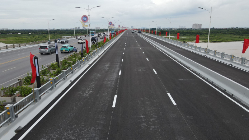 Thủ tướng Chính phủ cắt băng khánh thành Cầu Vĩnh Tuy giai đoạn 2 -0