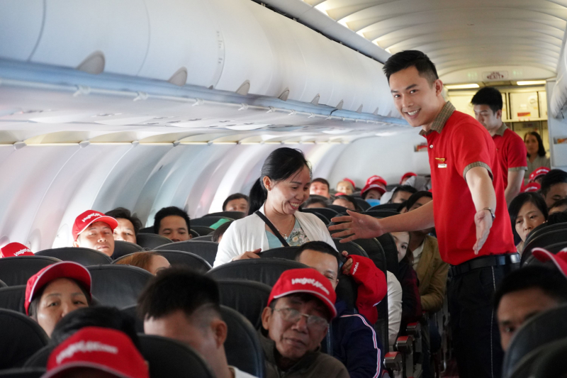 Các hãng hàng không mới bán được hơn 70% vé máy bay dịp lễ 2/9 -0