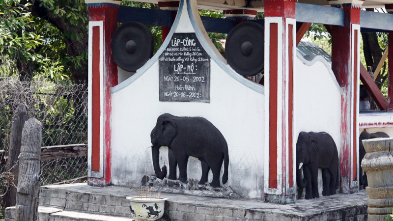 Khu lăng mộ của những huyền thoại  -1