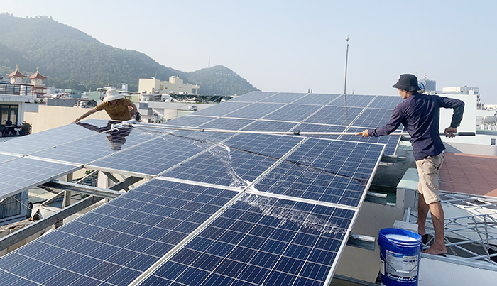 Thúc đẩy phát triển điện mặt trời ở TP Hồ Chí Minh -0
