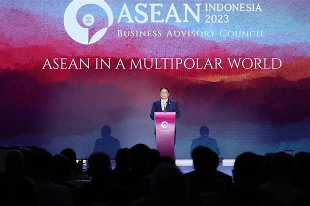 PM delivers speech at ASEAN Business and Investment Summit -0