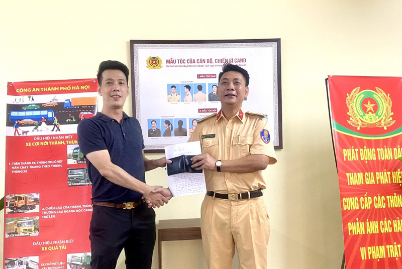 abe0f212a8647d3a2475.jpg -0