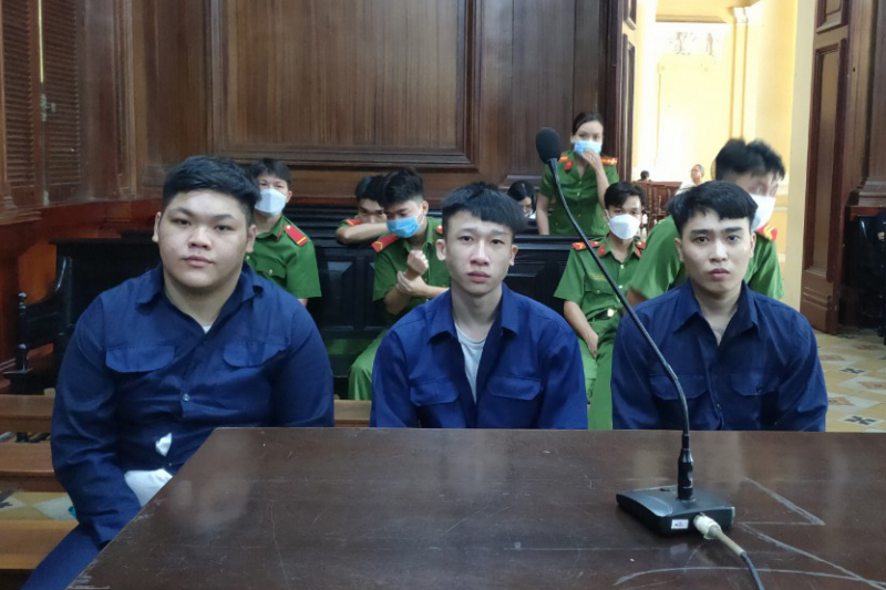 Giấu ma túy trong thú nhồi bông vẫn không thoát  -0