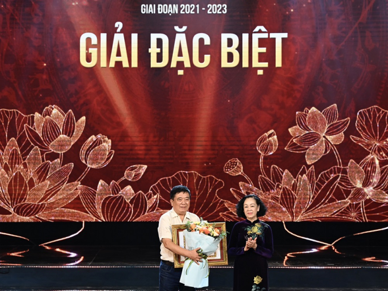 Trao giải thưởng sáng tác, quảng bá tác phẩm văn học, nghệ thuật, báo chí về chủ đề “Học tập và làm theo tư tưởng, đạo đức, phong cách Hồ Chí Minh” đợt 1 -0