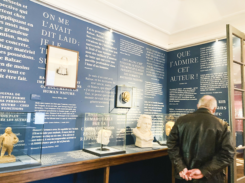 img_e7288 bên trong nhà balzac.jpg -0