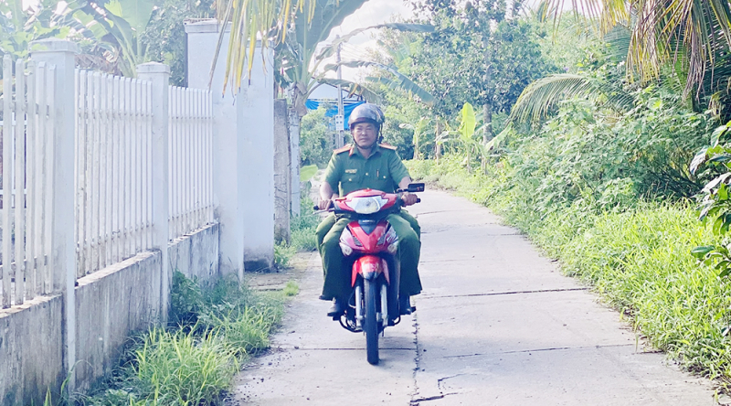 Công an xã ở Sóc Trăng: Dân vận khéo trong vùng dân tộc Khmer -0