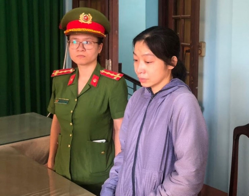 Bắt giam nguyên nhân viên ngân hàng lừa đảo chiếm đoạt nhiều tỷ đồng -0