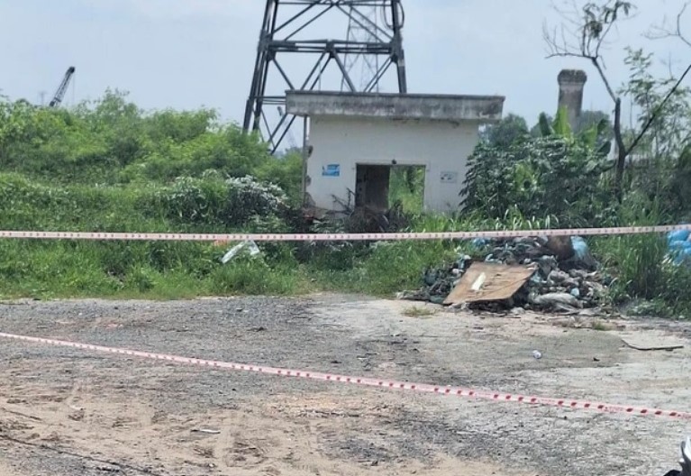 Nam thanh niên tử vong bất thường trong ngôi nhà hoang -0