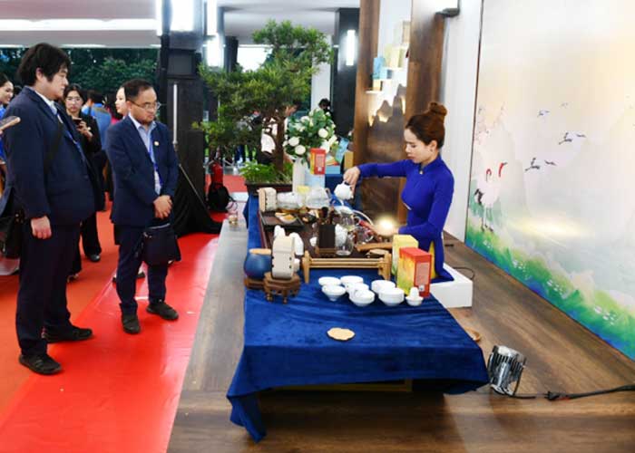 Tea Connect - một “khái niệm, phương thức” mới trong công tác đối ngoại -1