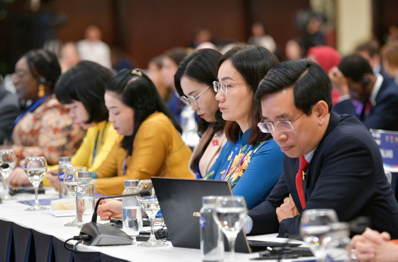 160920230357-z4698632859295_31137059261cc3a6e4624ebbbac71ffc.jpg -0